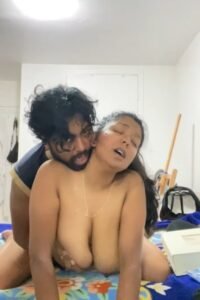 ডগি স্টাইলে খেলার ২ টি প্রিমিয়াম ভিডিও